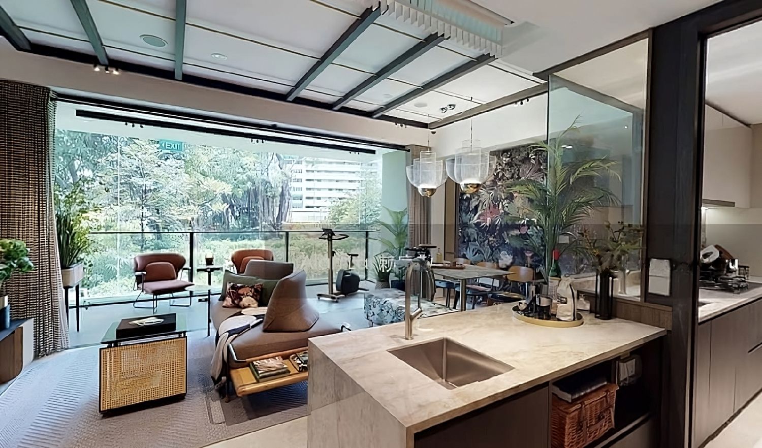 Liv @ Mb Pictures and Artist Impression