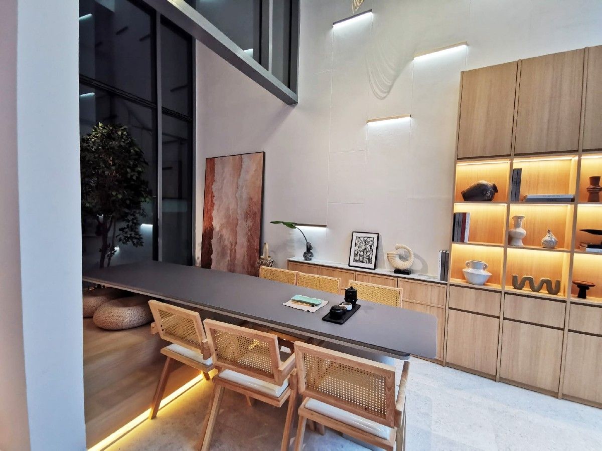 Skies Miltonia -  for Sale, 4,672 sqft - PropertyLaunch.SG image