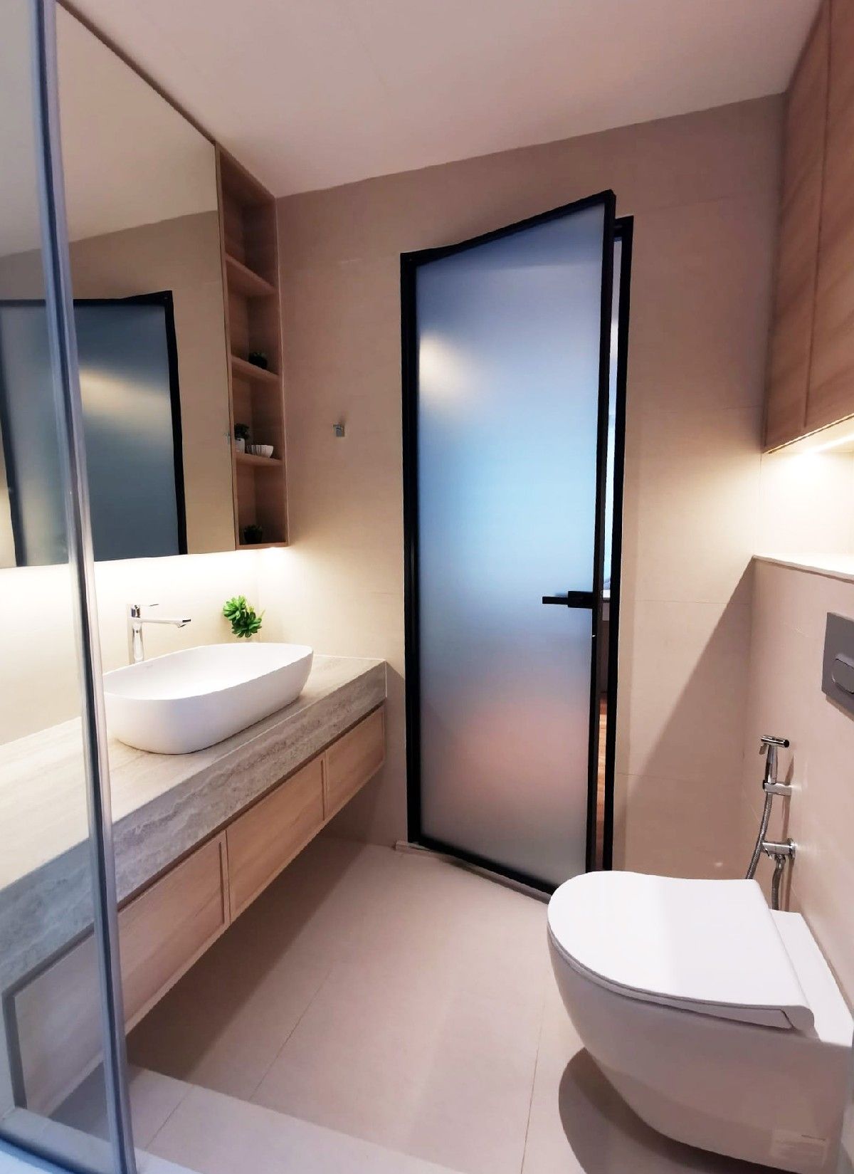 Skies Miltonia -  for Sale, 4,672 sqft - PropertyLaunch.SG image